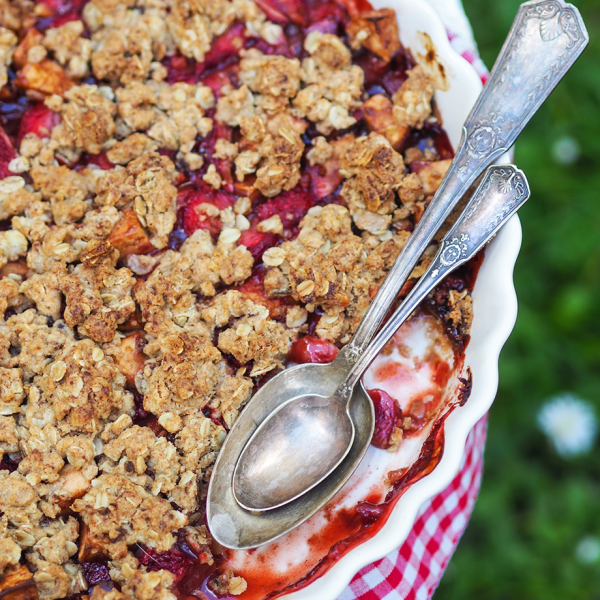 APFEL-ERDBEER-CRUMBLE REZEPT